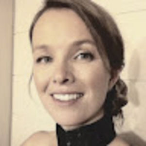 Meet your Posher, Corinne